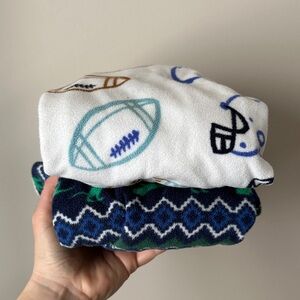 Bundle of 2 Fleece Footies 5T